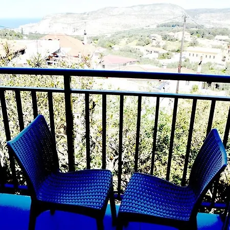 Fanero Apartment Keri